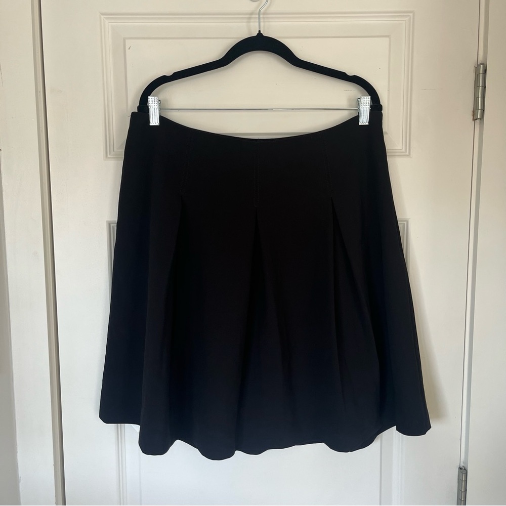 White House Black Market Skirt